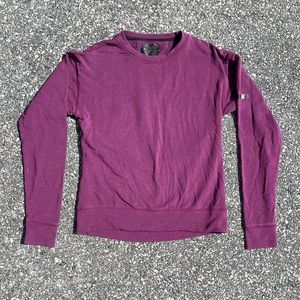 UNDER ARMOR cut out back sweatshirt